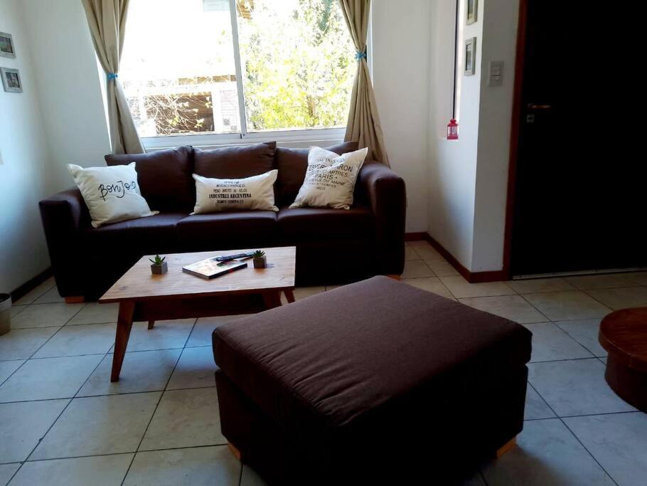Amplia Casa luminosa a estrenar, Excelente ubicación