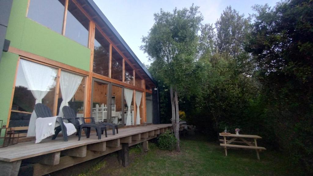 Lodge de montaña rodeado de naturaleza patagónica - Chakana Lodge