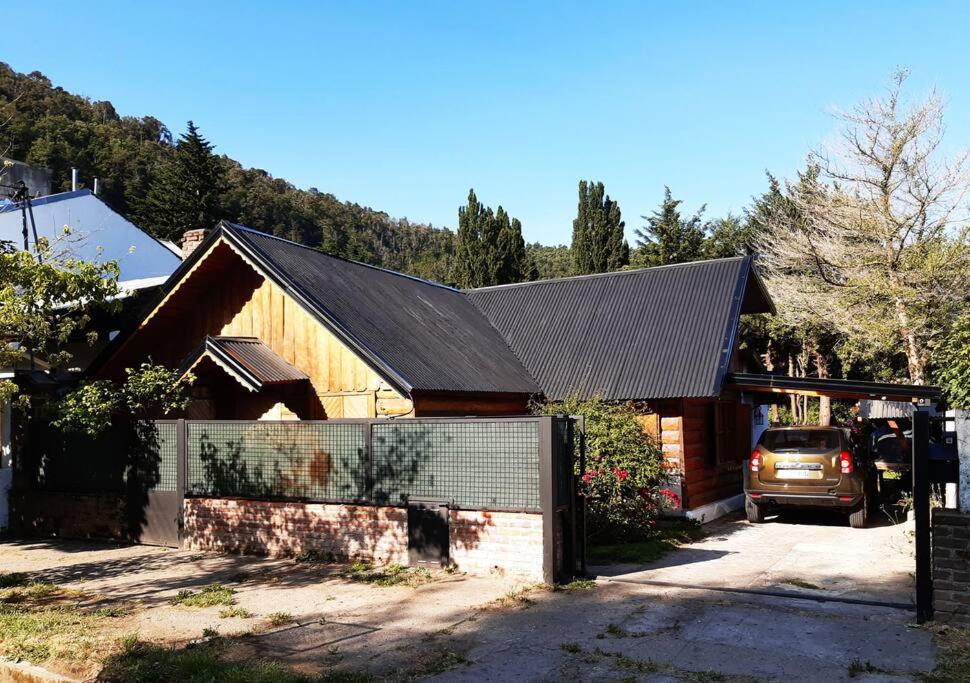 La Casa del Viejo Manzano