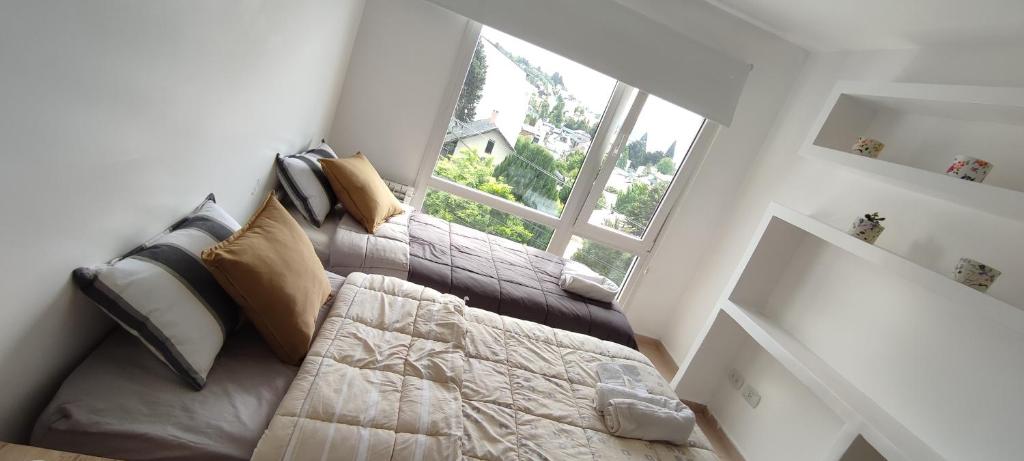 Loft céntrico y moderno con vista al lago