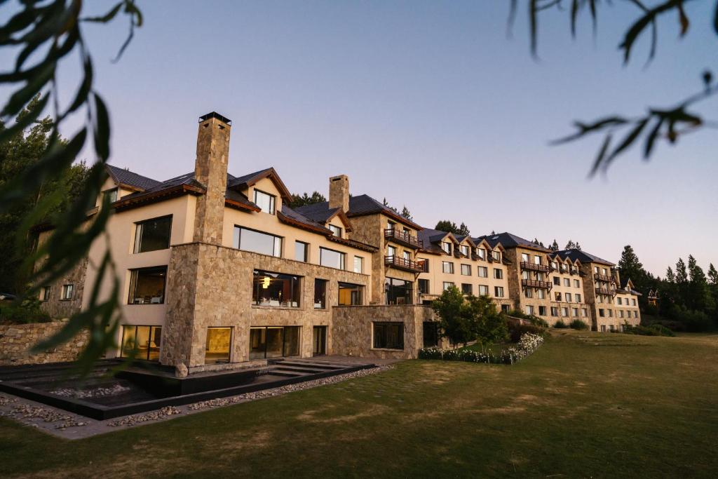 Loi Suites Chapelco Hotel