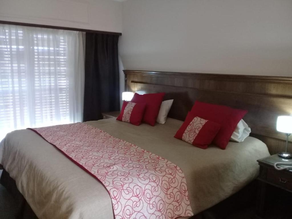 Los Acantilados Hotel