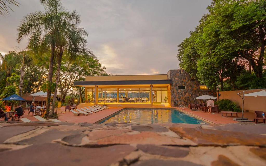 Pirayu Hotel & Resort