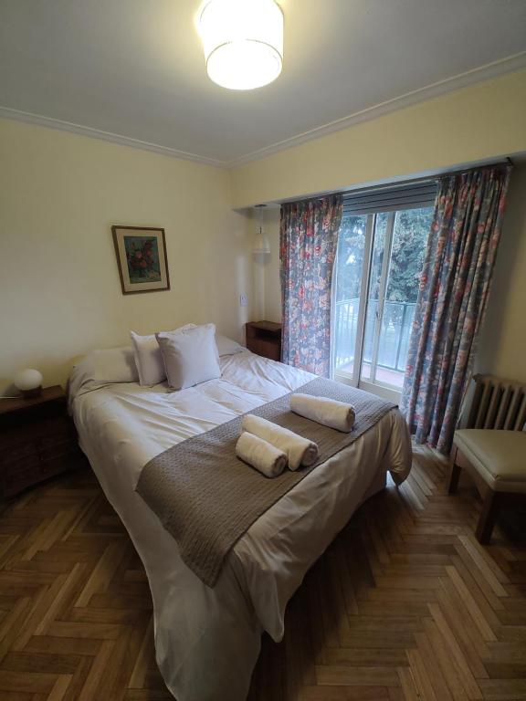 Plaza Italia Apartment, frente al lago
