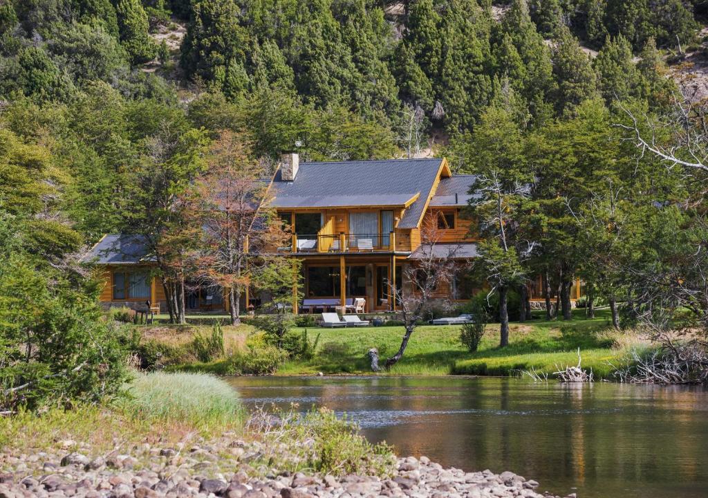 Rio Hermoso Hotel De Montaña